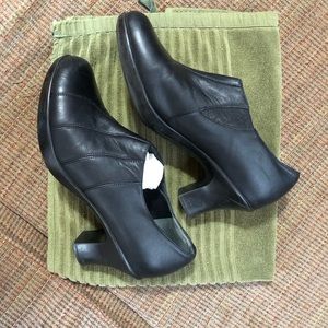 Dansko ankle boot